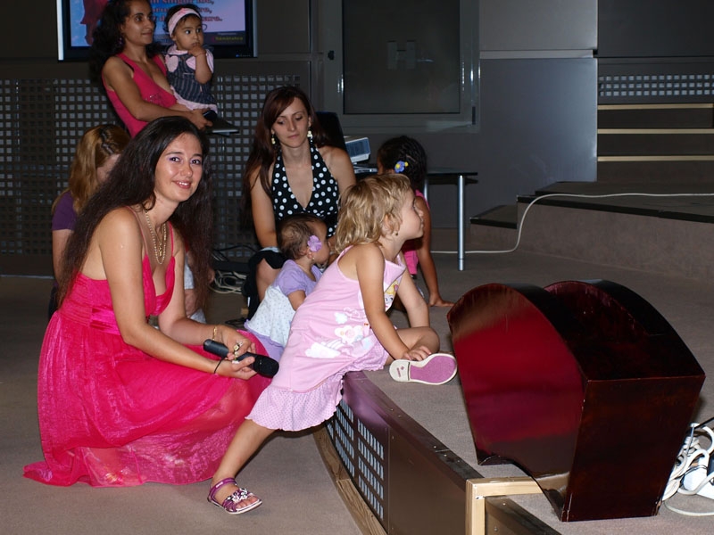 OLYMPUS DIGITAL CAMERA